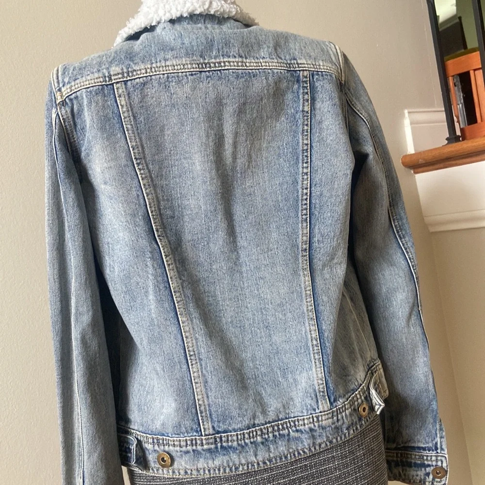 Jean Jacket - Picture 6 of 8